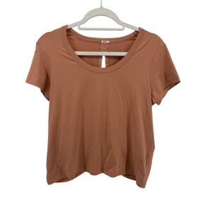 Freely Women's Medium Neutral Basic Twist‎ Back Short Sleeve Athleisure Top